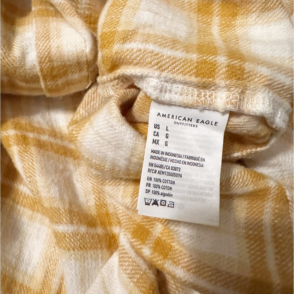 NWOT American Eagle Cropped Flannel Shirt - Picture 7 of 8